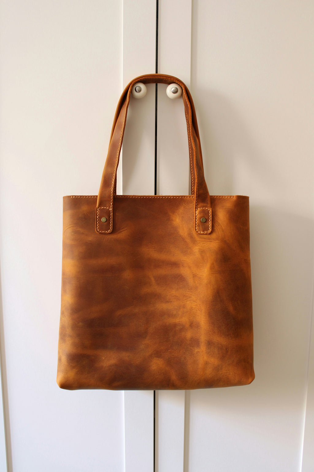 Leather Tote in Tan