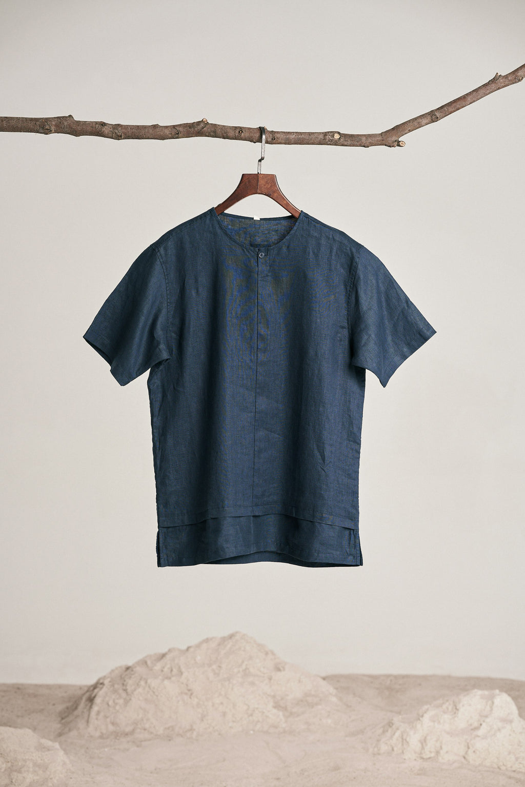 Linen Shirt in Navy