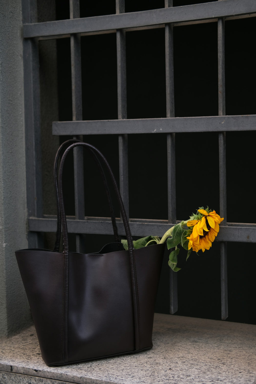 Leather Tote in Black